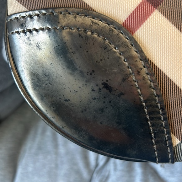 💯 authentic Burberry Patent Nova Check Dryden Crossbody Bag - Picture 15 of 16